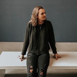 Meet your Posher, Abby